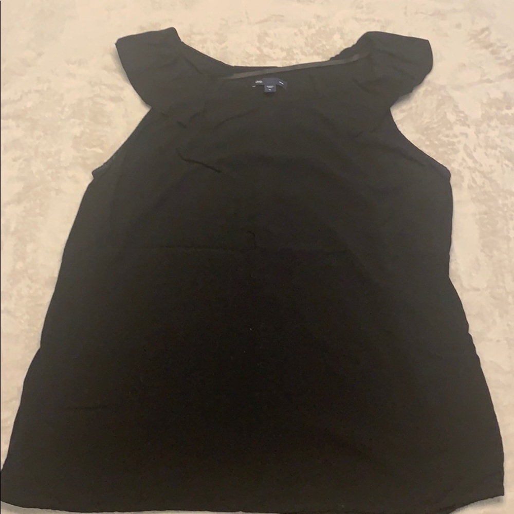 Gap Black Top